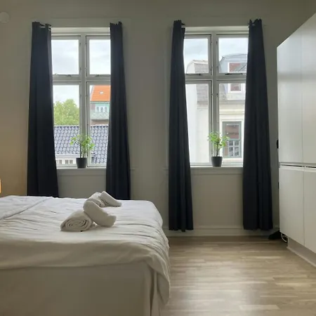 Central&spacious For 4 Esbjerg