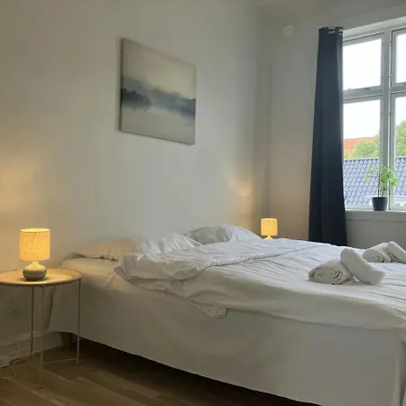 Central&spacious For 4 * Esbjerg