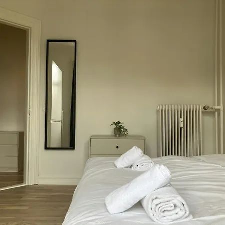 Central&spacious For 4 Apartamento