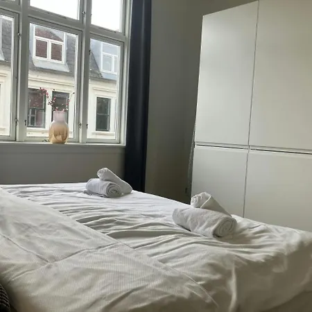 Central&spacious For 4 Esbjerg